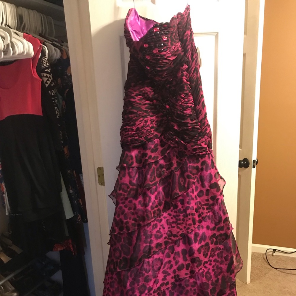 Prom dress or military ball dress